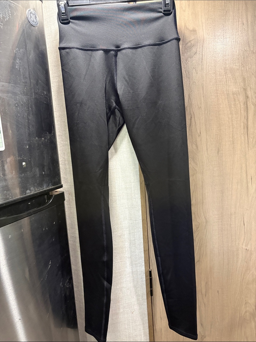 ALO Yoga Women’s Alo Yoga High-Waist Airlift leggings